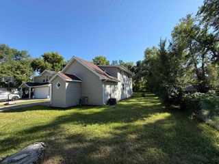 1217 NW 5th, Minot, ND 58703
