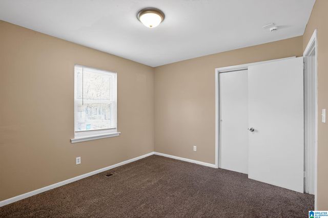 429 WOODLAND COURT NE, Center Point, AL 35215