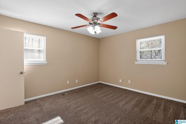 429 WOODLAND COURT NE, Center Point, AL 35215