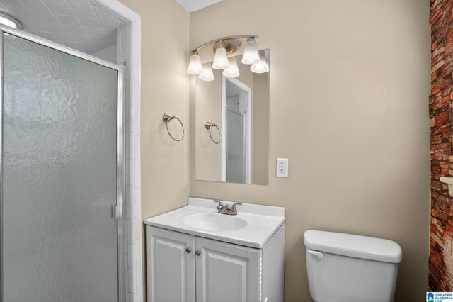 429 WOODLAND COURT NE, Center Point, AL 35215