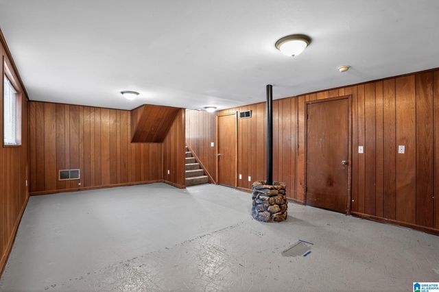 429 WOODLAND COURT NE, Center Point, AL 35215