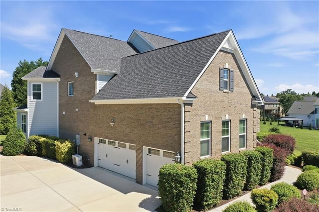 4403 Bonnie Loch Drive, Burlington, NC 27215