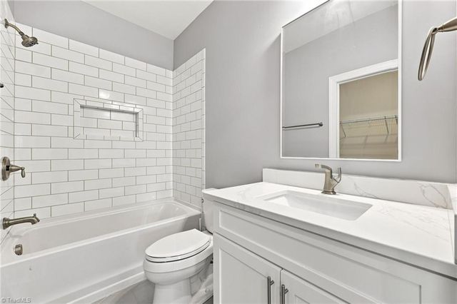 4403 Bonnie Loch Drive, Burlington, NC 27215
