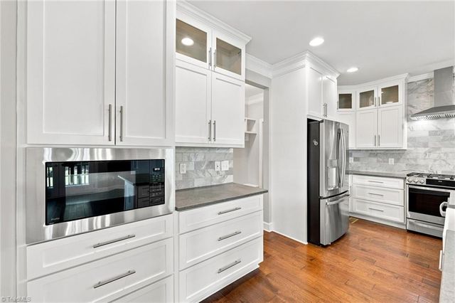 4403 Bonnie Loch Drive, Burlington, NC 27215
