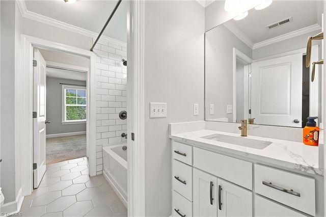 4403 Bonnie Loch Drive, Burlington, NC 27215