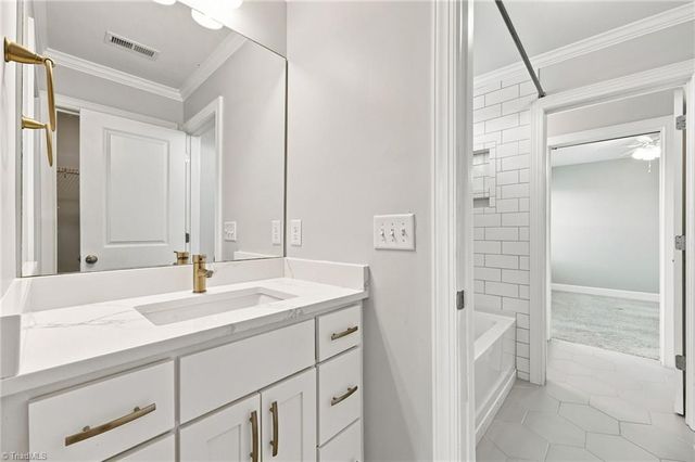 4403 Bonnie Loch Drive, Burlington, NC 27215
