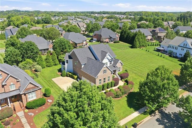 4403 Bonnie Loch Drive, Burlington, NC 27215