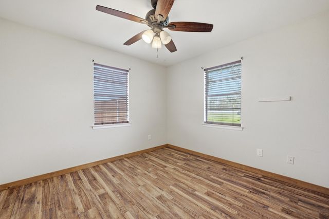 29361 US Highway 82, Whitesboro, TX 76273