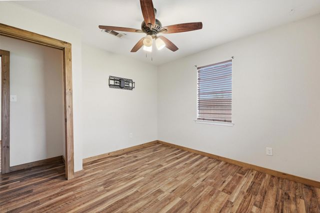 29361 US Highway 82, Whitesboro, TX 76273