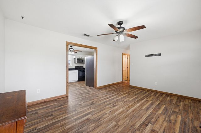 29361 US Highway 82, Whitesboro, TX 76273