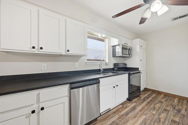 29361 US Highway 82, Whitesboro, TX 76273