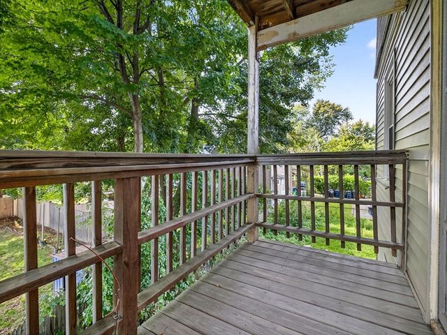 187 Florence St 2L, Boston, MA 02131