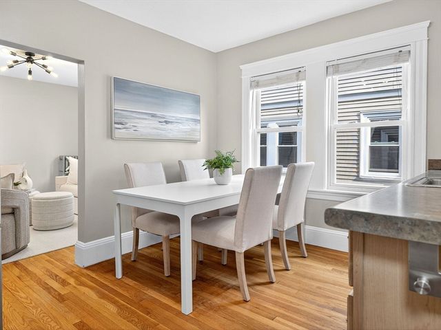 187 Florence St 2L, Boston, MA 02131