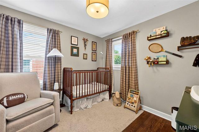 960 Briarton Drive, St Louis, MO 63126