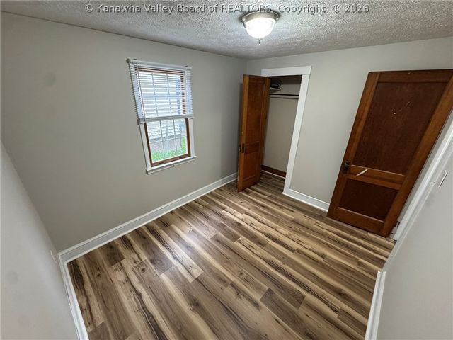 114 EDGEMONT Drive, Princeton, WV 24740