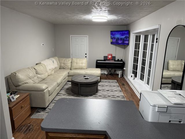 114 EDGEMONT Drive, Princeton, WV 24740