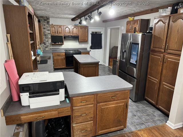 114 EDGEMONT Drive, Princeton, WV 24740