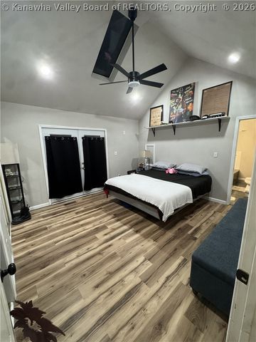 114 EDGEMONT Drive, Princeton, WV 24740