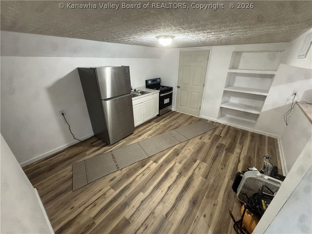 114 EDGEMONT Drive, Princeton, WV 24740