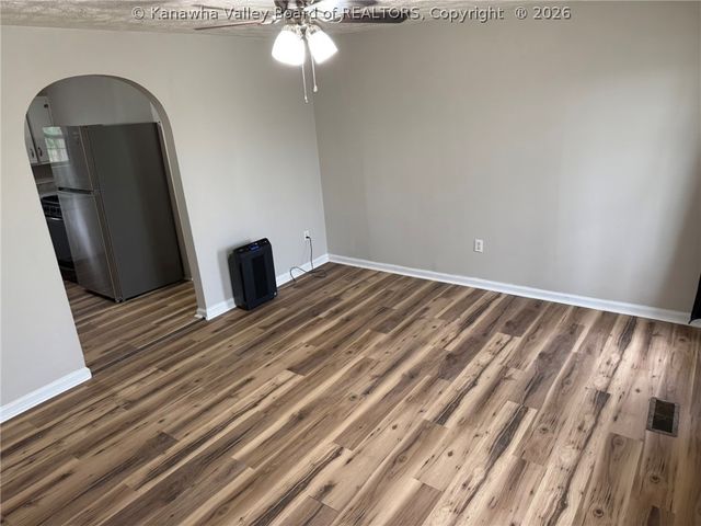 114 EDGEMONT Drive, Princeton, WV 24740