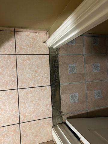 624 Park Hurst Way, Modesto, CA 95358