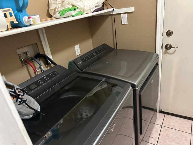 624 Park Hurst Way, Modesto, CA 95358