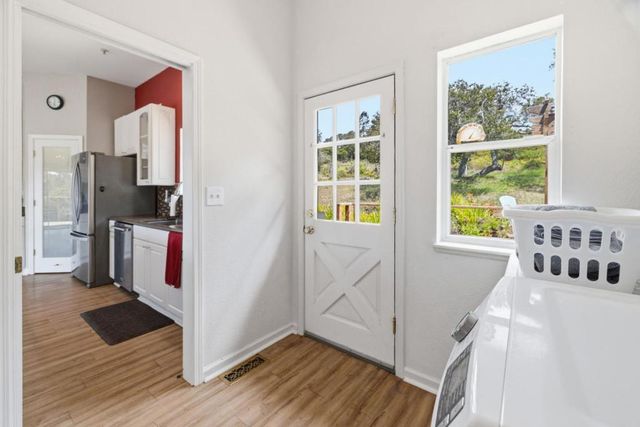 19269 Mallory Canyon Road D, Salinas, CA 93907