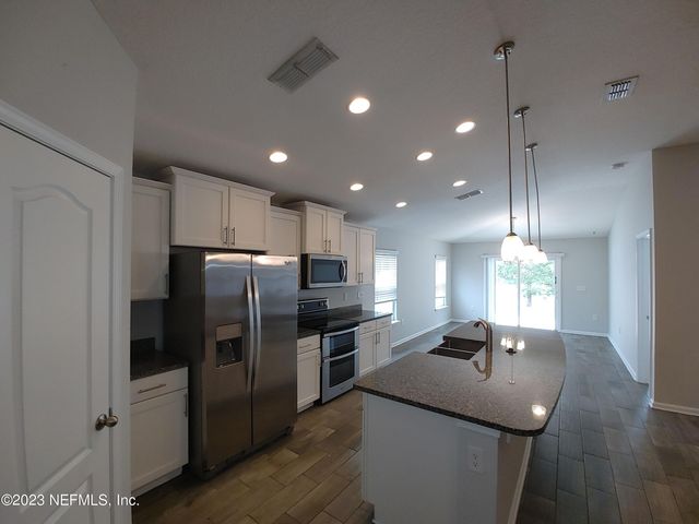208 MIDWAY PARK Drive, St. Augustine, FL 32084