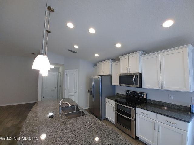 208 MIDWAY PARK Drive, St. Augustine, FL 32084