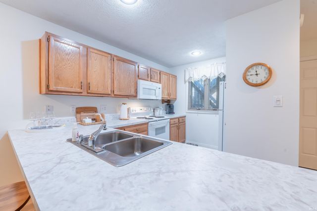 1847 E Eagle Bay Drive, Bloomington, IN 47401