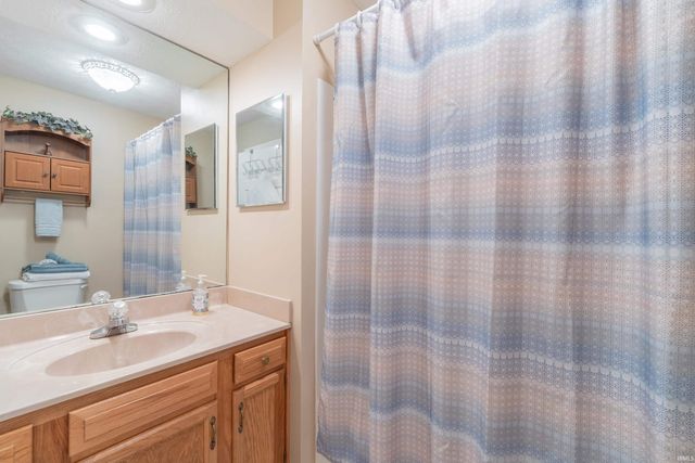 1847 E Eagle Bay Drive, Bloomington, IN 47401