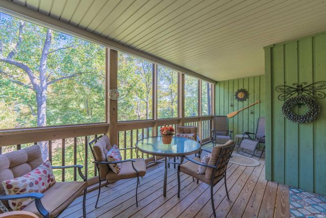 1847 E Eagle Bay Drive, Bloomington, IN 47401