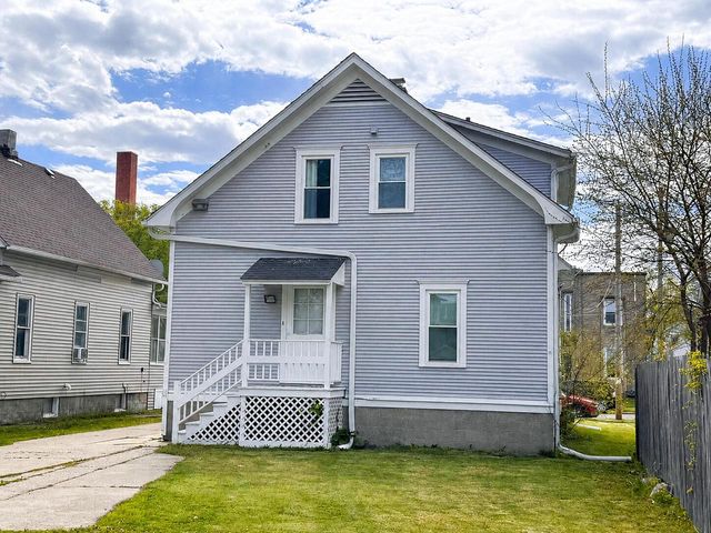 6201 25th AVENUE, Kenosha, WI 53143