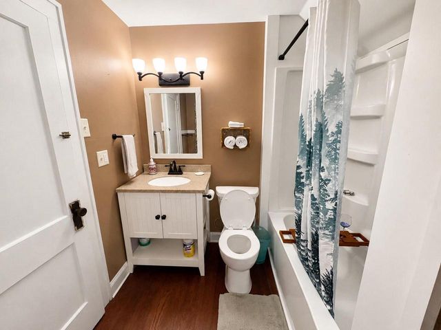 6201 25th AVENUE, Kenosha, WI 53143