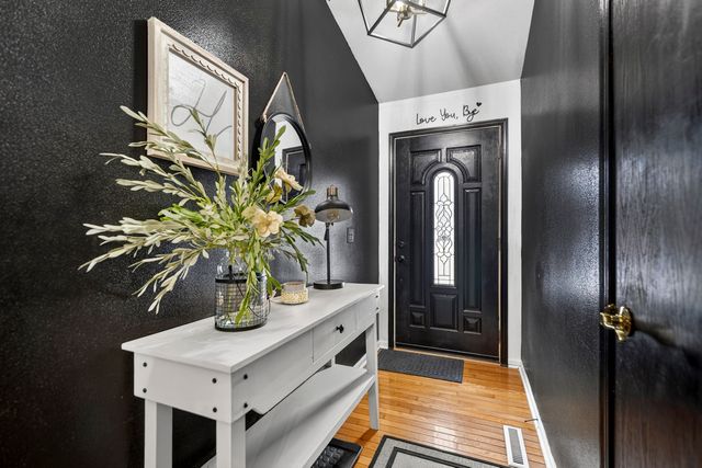 803 Nancys Lane, Belvidere, IL 61008