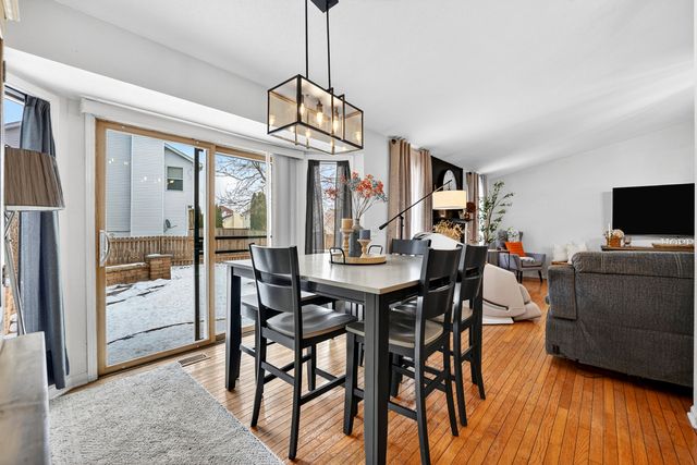 803 Nancys Lane, Belvidere, IL 61008