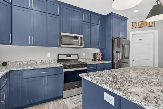 4166 N FAIRFIELD DR, Eagle Mountain, UT 84005
