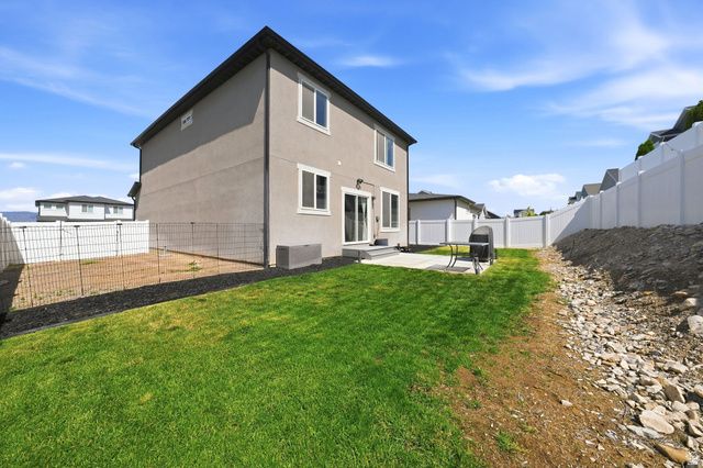 4166 N FAIRFIELD DR, Eagle Mountain, UT 84005