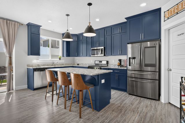4166 N FAIRFIELD DR, Eagle Mountain, UT 84005