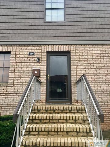 601 Maple Hill Drive 601, Woodbridge Proper, NJ 07095