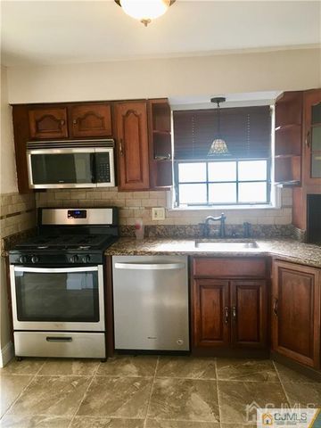 601 Maple Hill Drive 601, Woodbridge Proper, NJ 07095