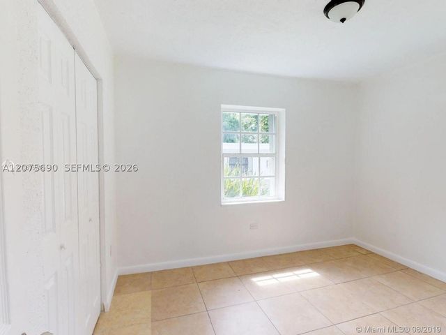 88 NW 85th St 1, Miami, FL 33150