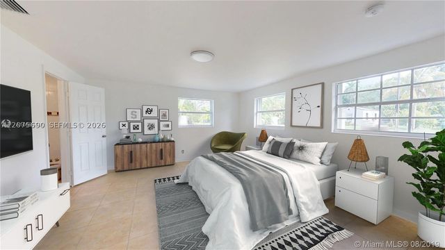 88 NW 85th St 1, Miami, FL 33150