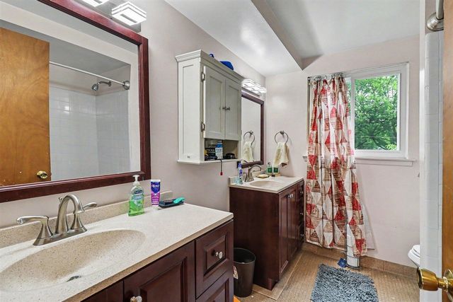 16360 E Rutherland Street, Southfield, MI 48076