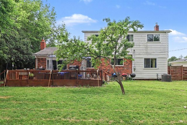 16360 E Rutherland Street, Southfield, MI 48076