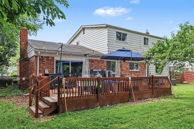 16360 E Rutherland Street, Southfield, MI 48076