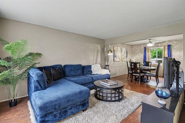 16360 E Rutherland Street, Southfield, MI 48076
