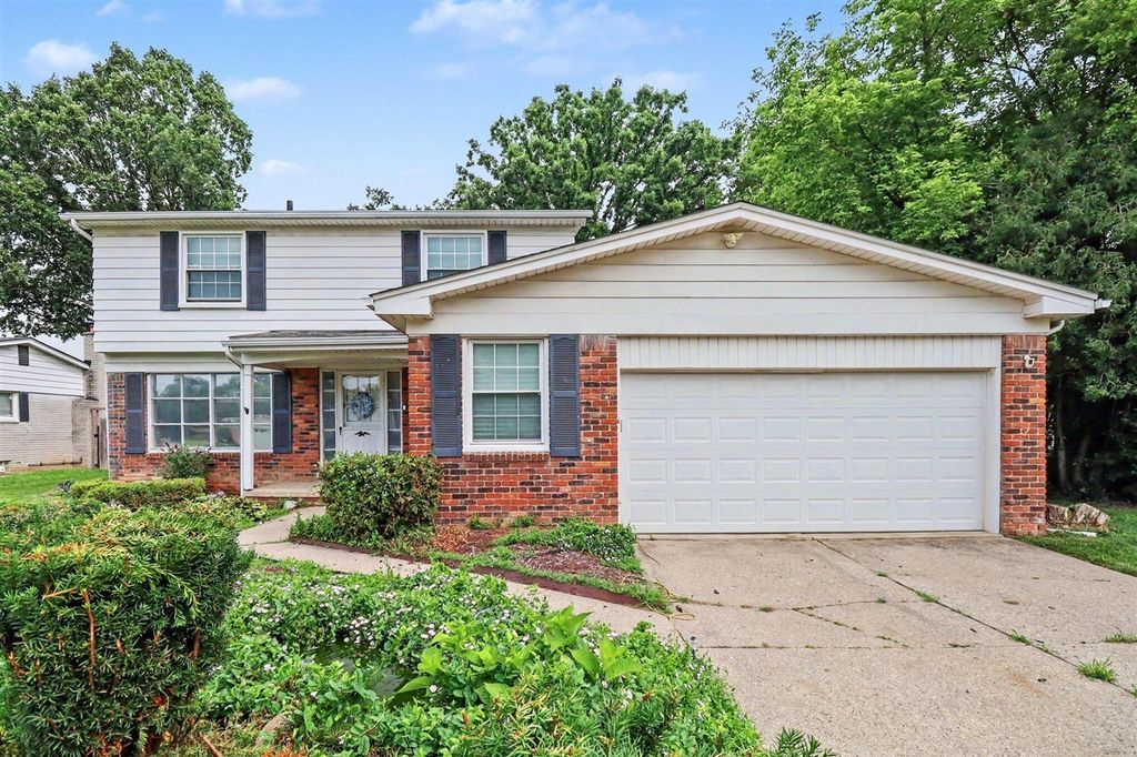 16360 E Rutherland Street, Southfield, MI 48076