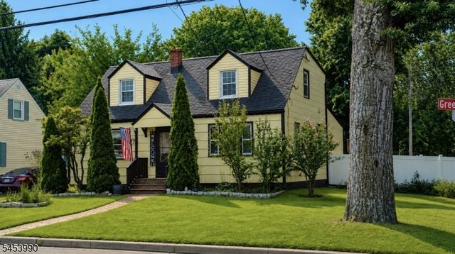229 Greenbrook Rd, North Plainfield Boro, NJ 07060