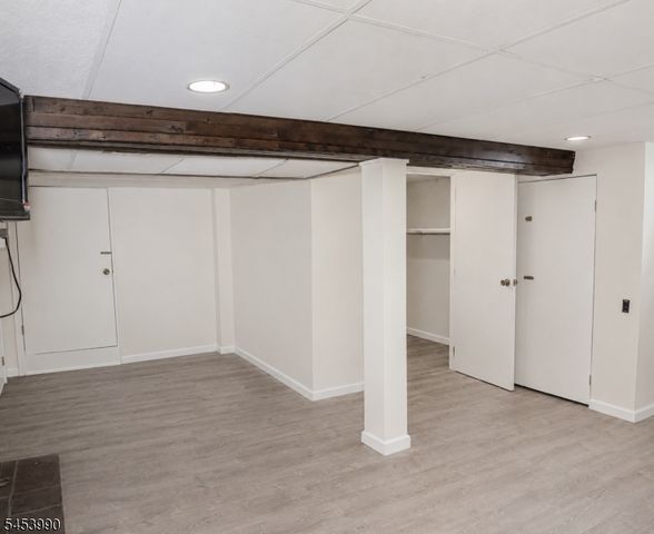 229 Greenbrook Rd, North Plainfield Boro, NJ 07060